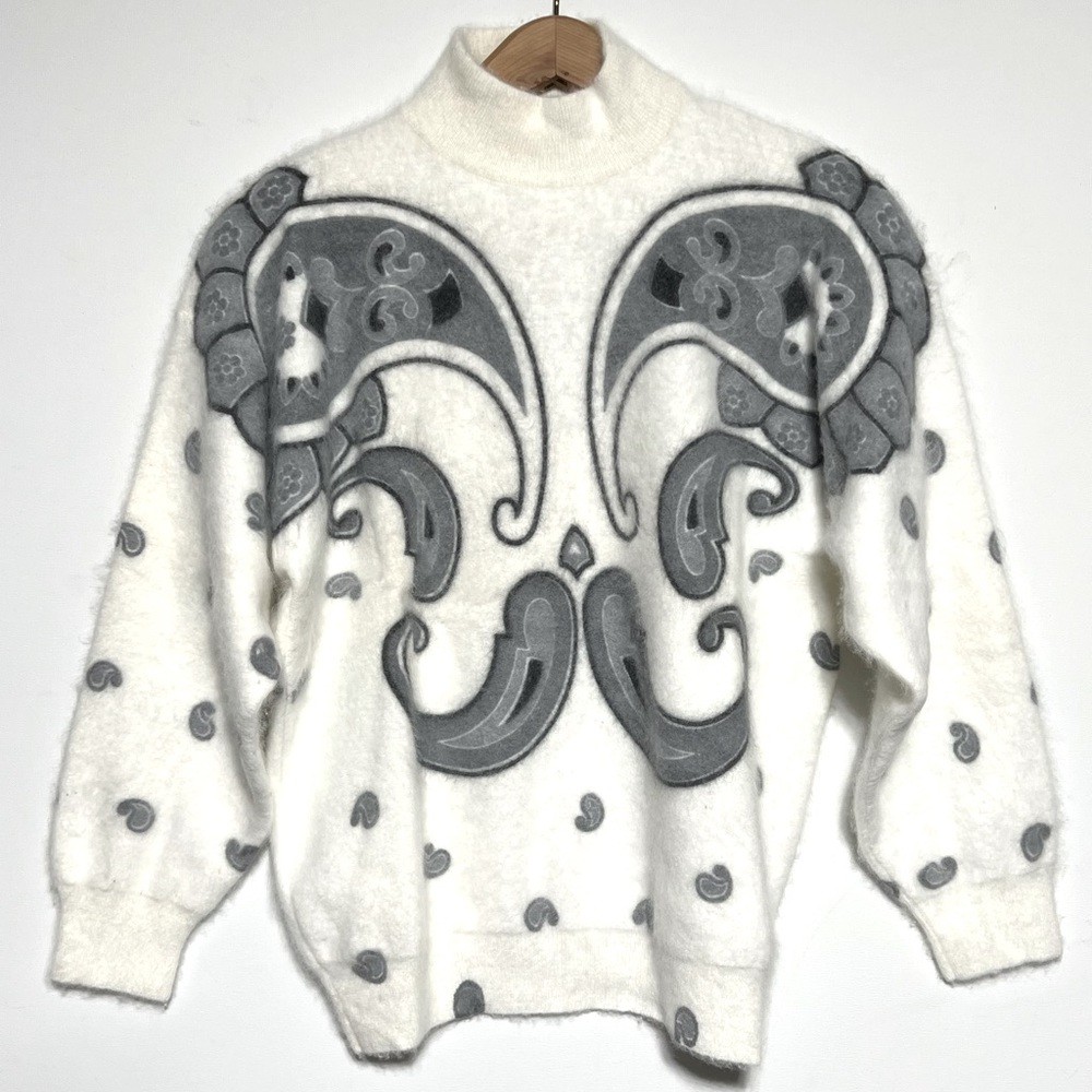 CACHÉ Women’s Angora Sweater